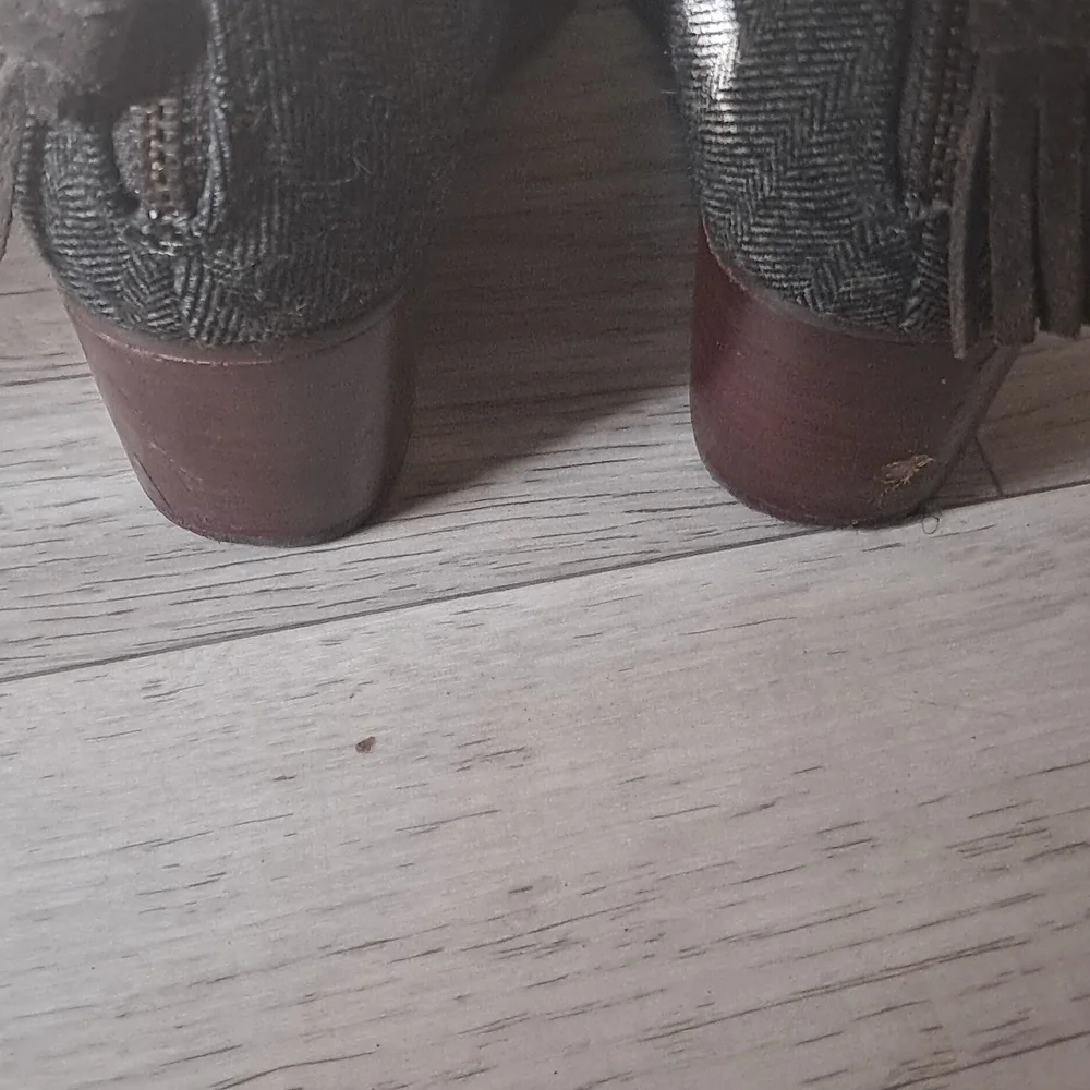 Toms Leila Suede Boots Green Size W6.5 Suede Leather Army Green